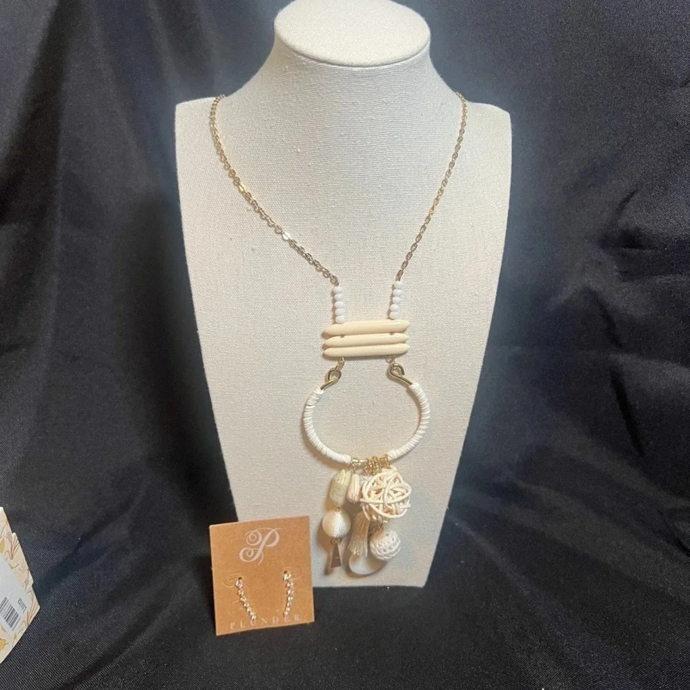 Plunder‎ Set Earrings Necklace White Neutral Charms Texture Boho Eclectic NIB